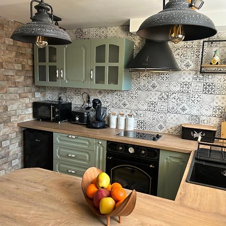 House Proctor Apartment Stoykite Ngoại thất bức ảnh